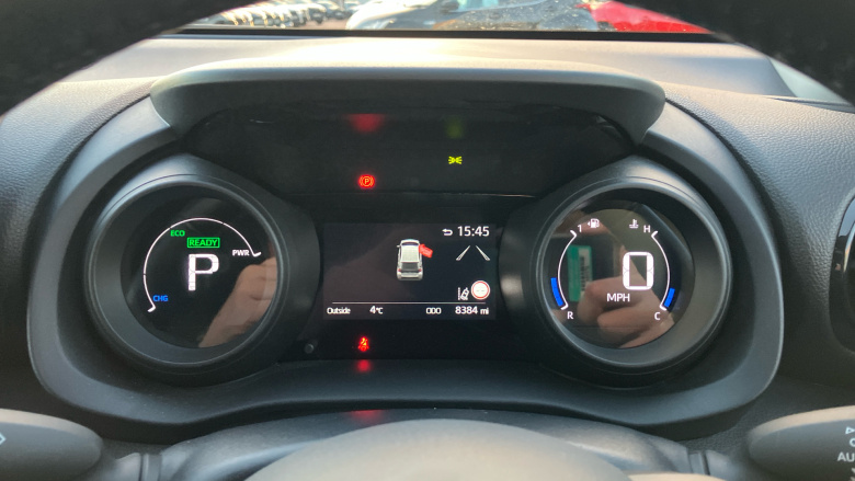 Toyota Yaris 1.5 Hybrid Design 5dr CVT Hybrid Hatchback